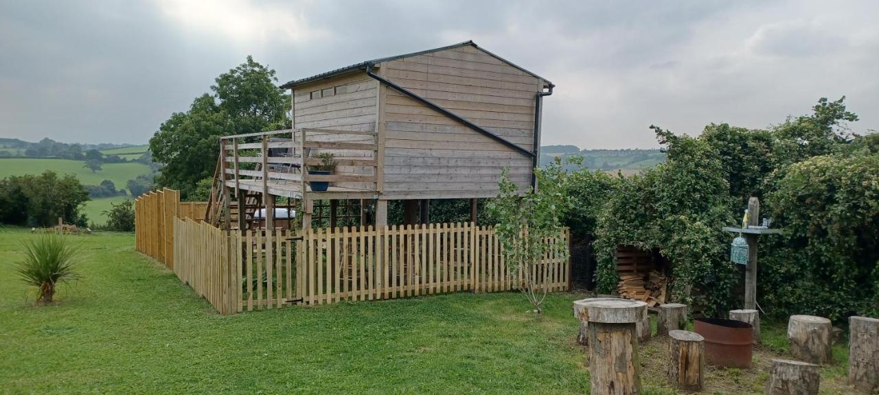 Norwell View Farm Glamping With Hot Tubs Hotel Bath Exterior photo